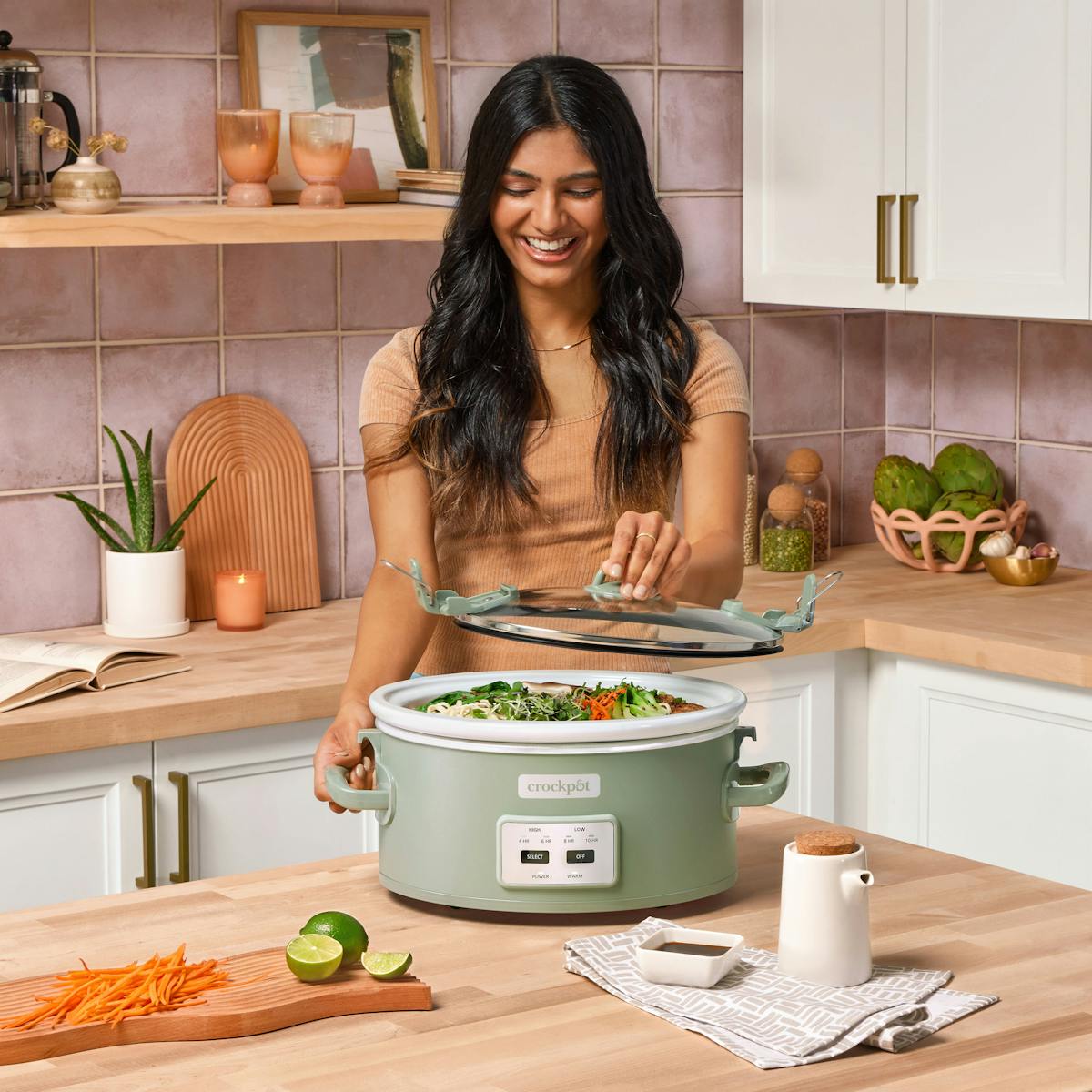 Crock-Pot® Programmable Design Series 6-Quart Cook & Carry Slow Cooker, Moonshine